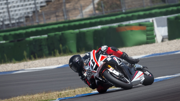 BRIDGESTONE BATTLAX RACING SLICK V03