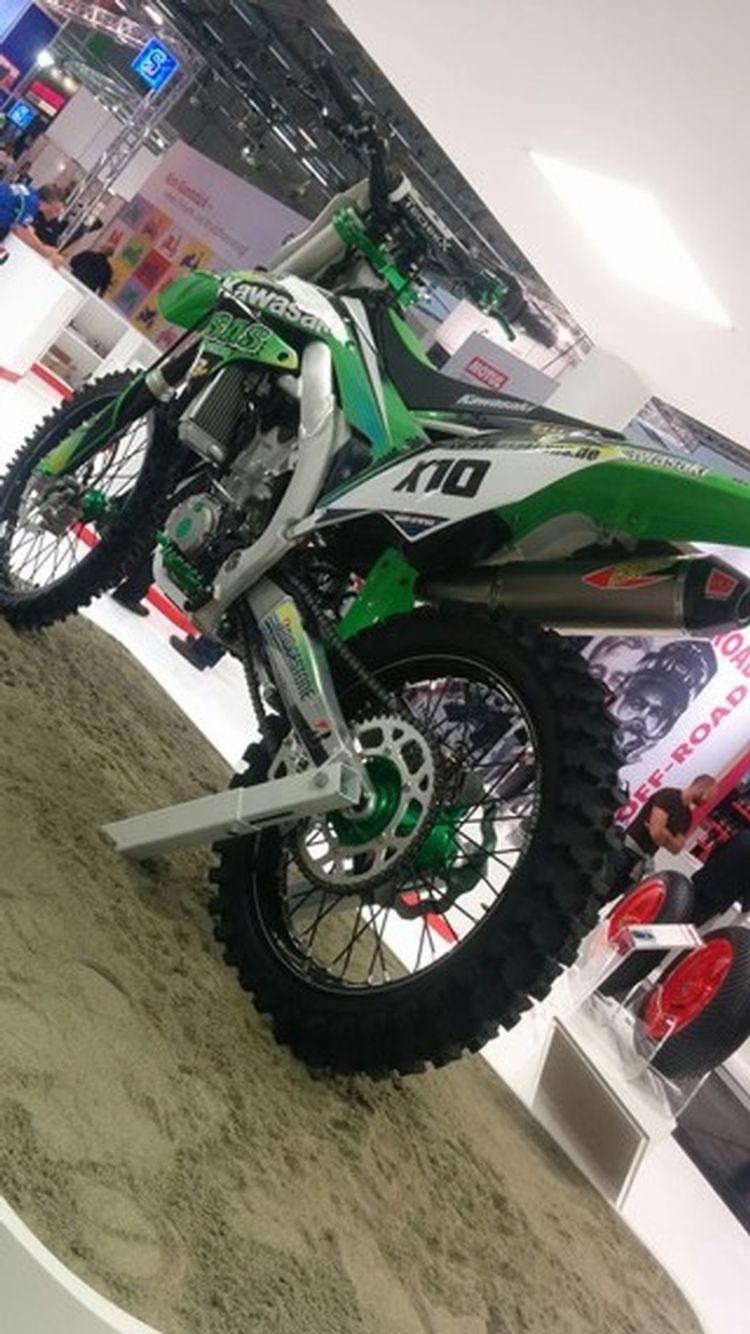 Presentation of the new BRIDGESTONE Battlecross X10