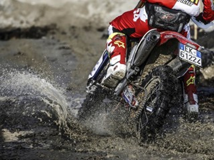 The Metzeler MCE 6 Days Extreme the new Extra Soft for extreme Enduro makes its debut