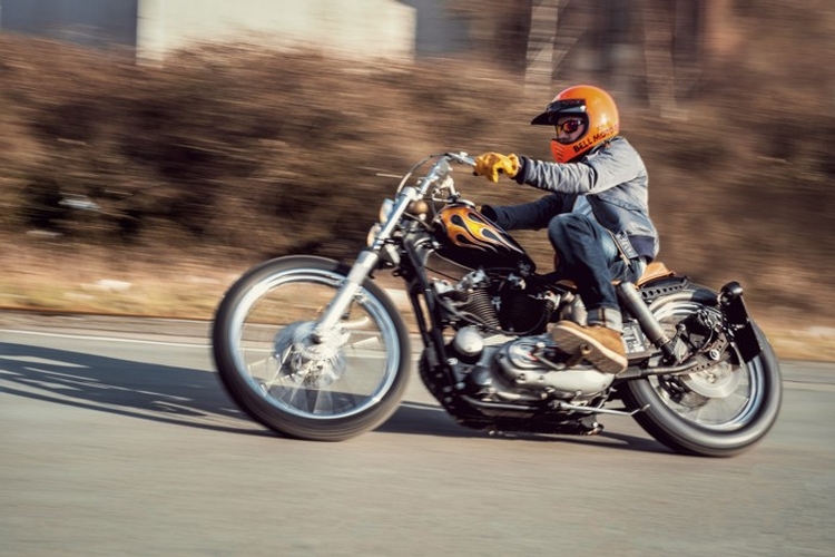 2019 METZELER CALENDAR: a 12-month journey in the custom cruiser world