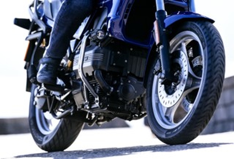 METZELER ROADTEC 01 con nuevos tamaños x-ply