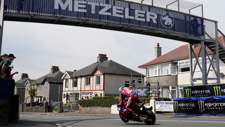 METZELER TT VILLAGE Isle of Man TT
